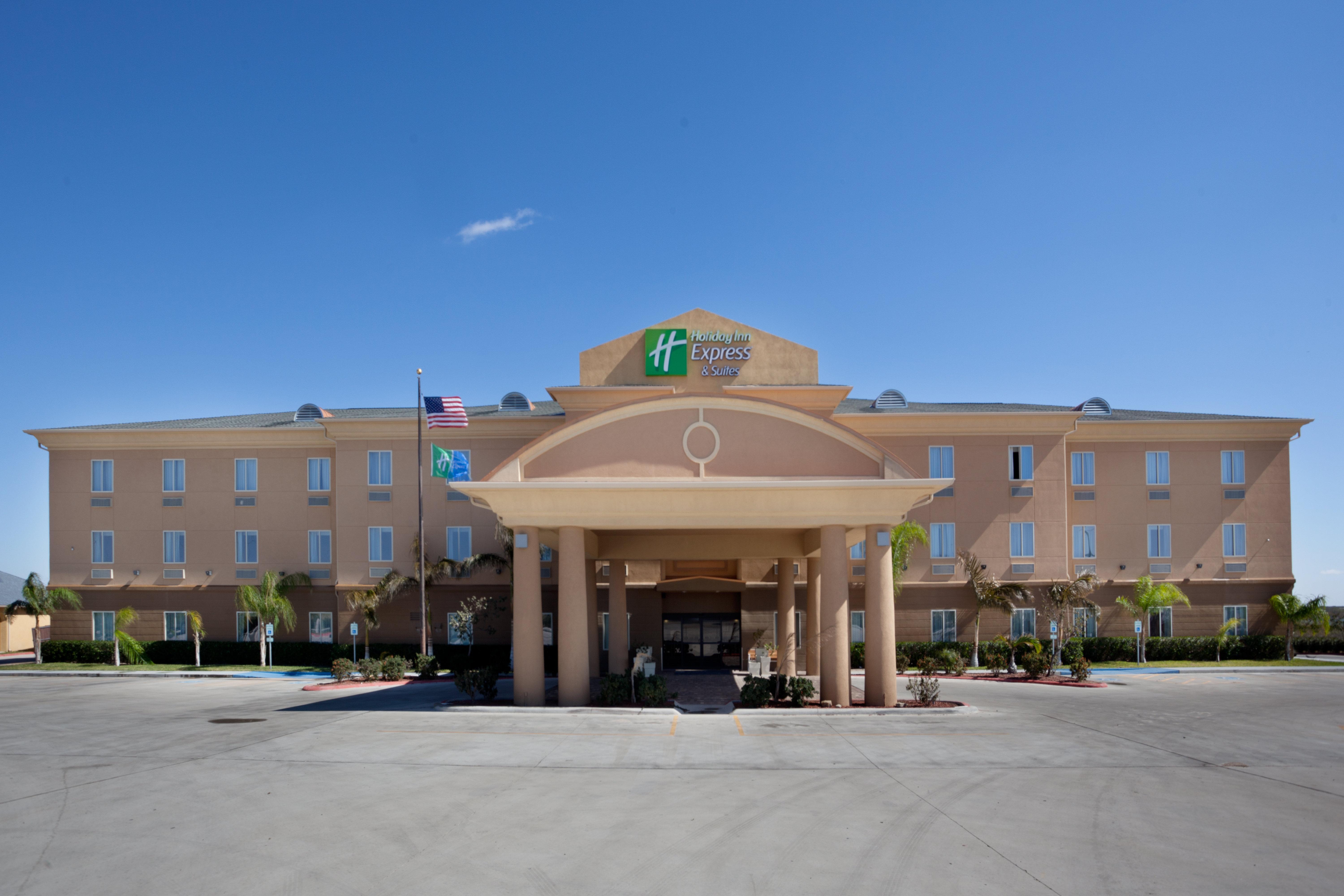 Holiday Inn Express Hotel & Suites Zapata By Ihg מראה חיצוני תמונה